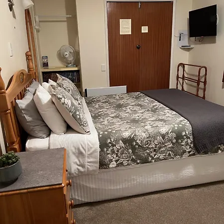 Carly'S Place-2